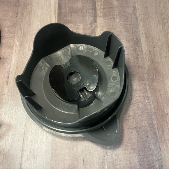 Froth Au Lait Froth n Sauce Automatic Hot Milk Frother FNS-P Electric Works - Picture 11 of 15